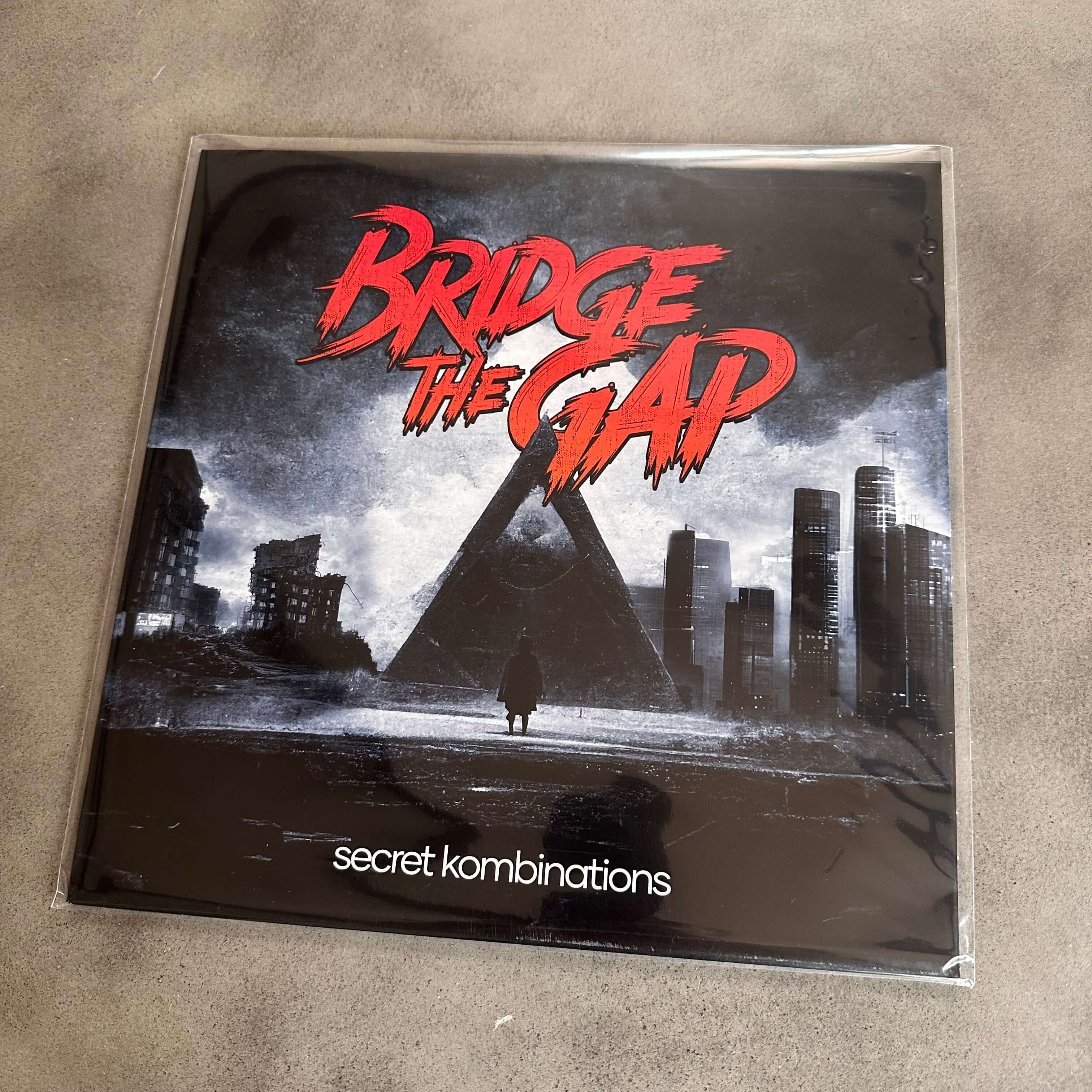 Bridge The Gap – Secret Kombinations LP